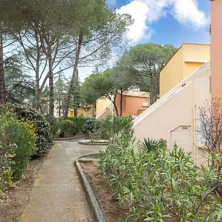 Διαμέρισμα Pinede Proche Village Naturiste *